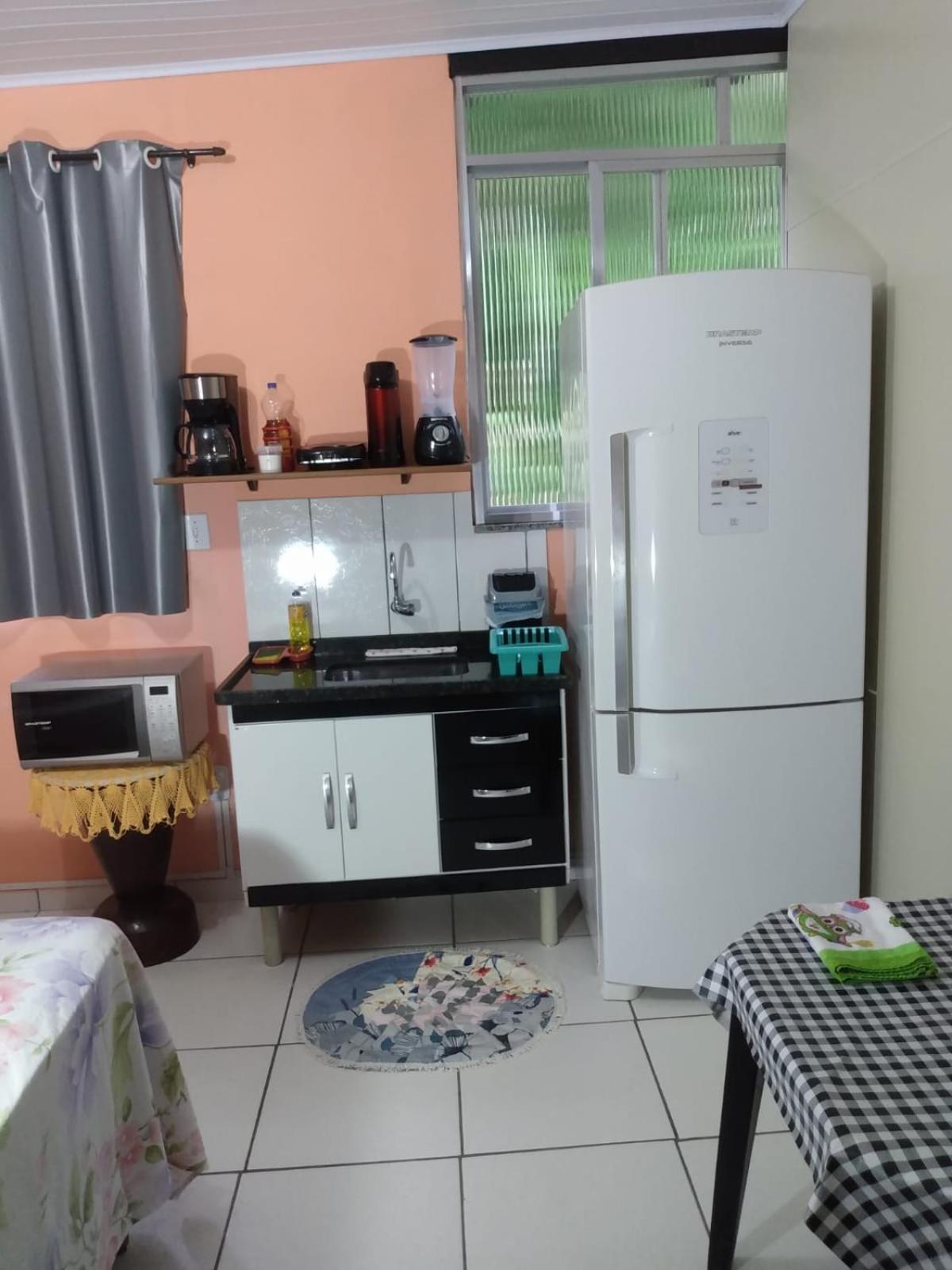 Em Chacara Aconchegante - Kitnet Apartment